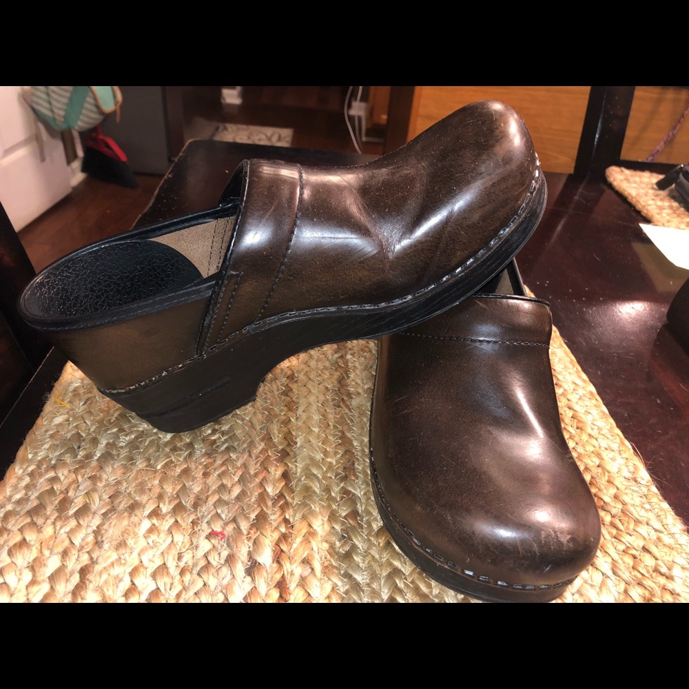 Dansko size 40